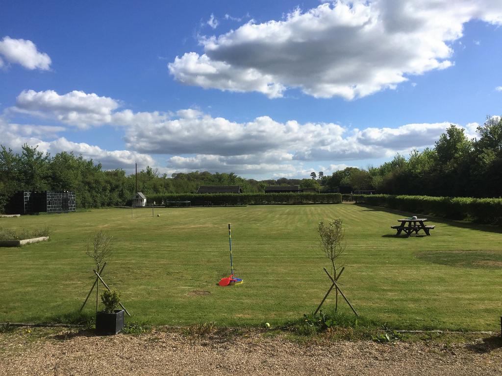 Willow Court Farm The Lodge & Petting Farm, 8 Mins From Legoland & Windsor, 15 Mins From Lapland Uk Εξωτερικό φωτογραφία